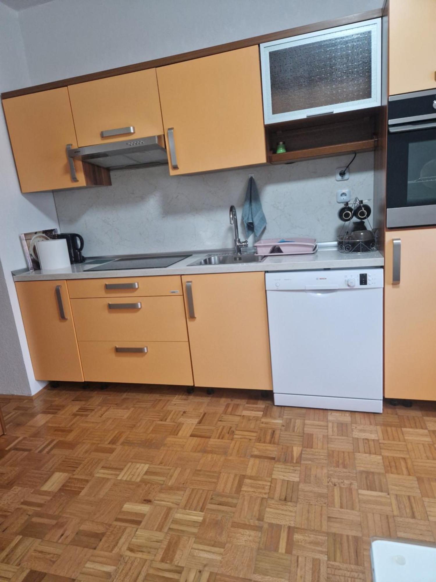 Apartma-Sobe Lejla Vipava Bagian luar foto