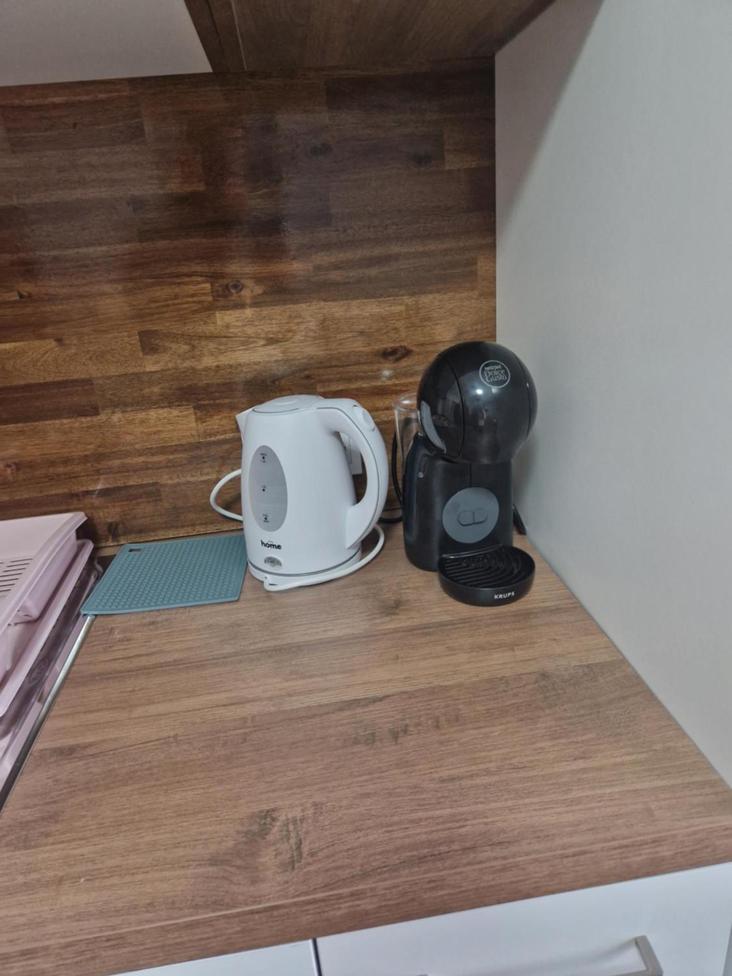 Apartma-Sobe Lejla Vipava Bagian luar foto